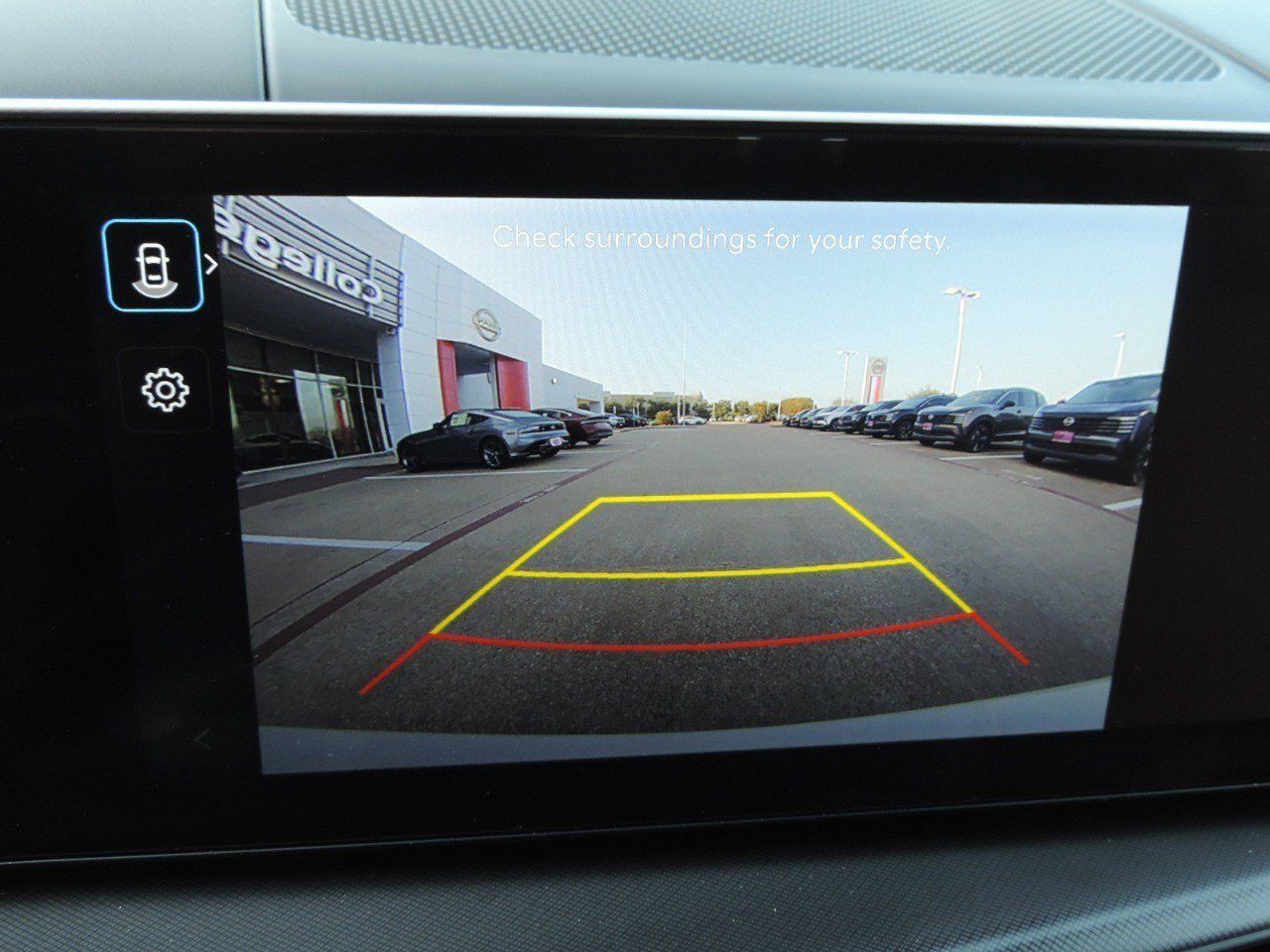 Used 2025 Hyundai Santa Fe SEL FWD image 27