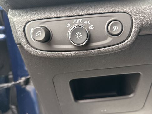 Used 2022 Chevrolet TrailBlazer ACTIV image 17