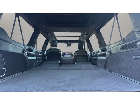 Used 2024 Jeep Grand Wagoneer L 4WD image 14