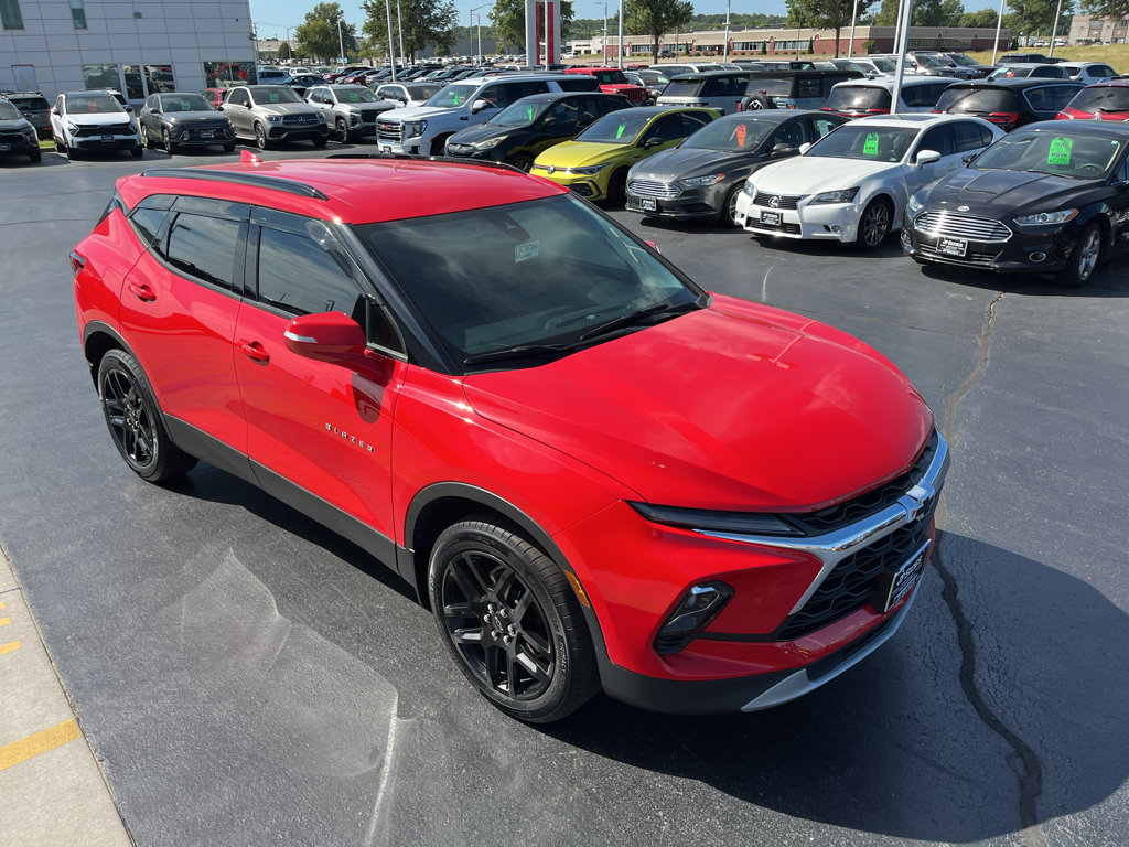 Used 2023 Chevrolet Blazer LT FWD image 7