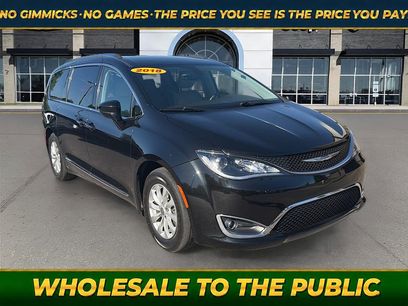 Used 2018 Chrysler Pacifica Touring-L Plus