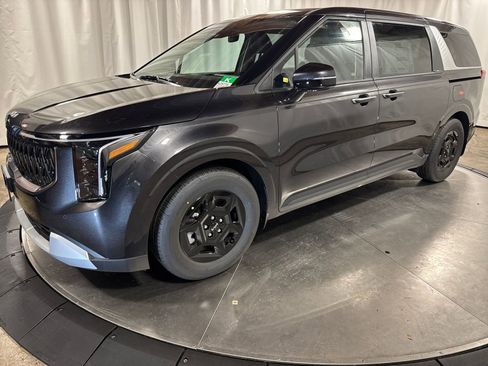 New 2026 Kia Carnival LXS image 1