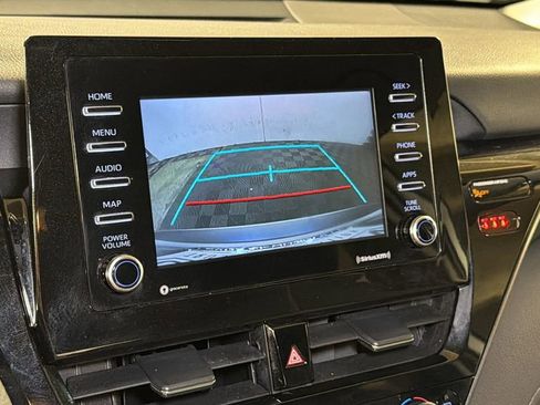 Used 2022 Toyota Camry LE image 26