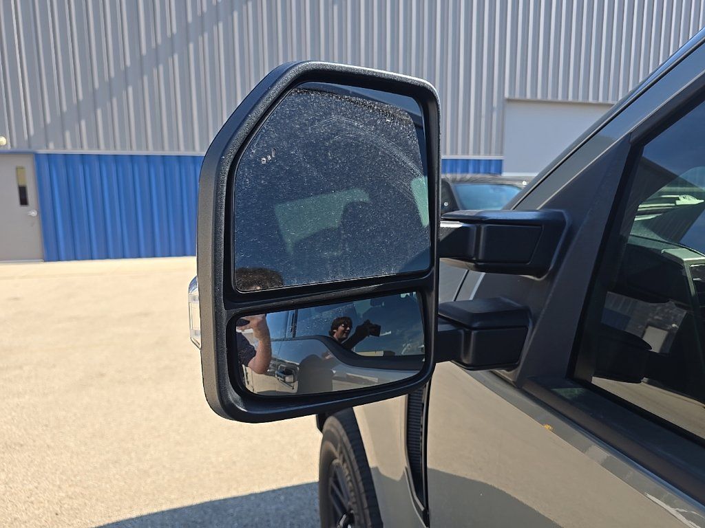 Used 2020 Ford F250 Lariat AWD/4WD image 10
