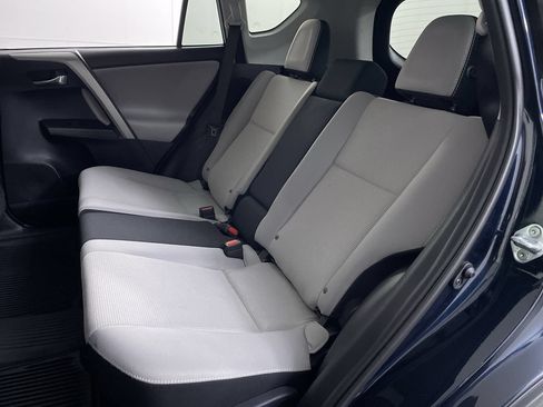 Used 2017 Toyota RAV4 XLE AWD/4WD image 20