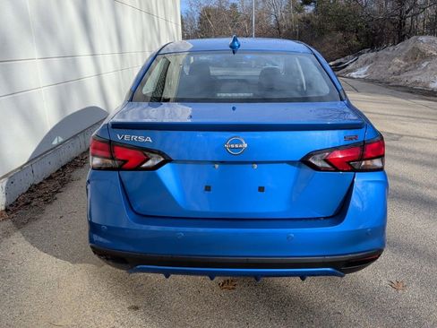 Used 2023 Nissan Versa SR w/ Trunk Package image 8