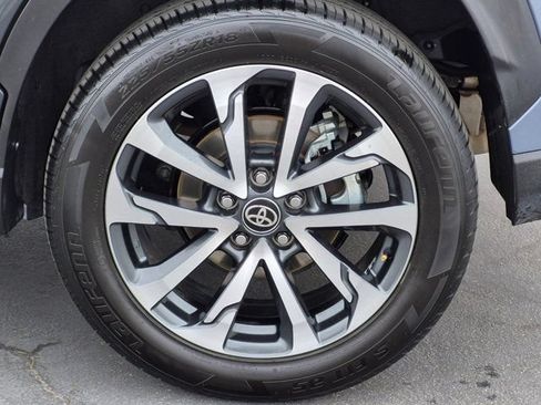 Used 2025 Toyota Corolla Cross XLE AWD/4WD image 13