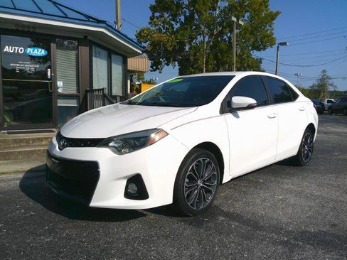 Used 2016 Toyota Corolla S FWD image 2
