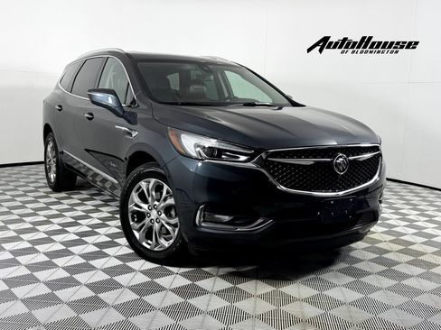 Used 2018 Buick Enclave Avenir w/ Avenir Technology Package FWD image 1