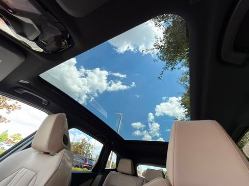 New 2026 BMW X3 xDrive30i w/ Premium Package AWD/4WD image 22