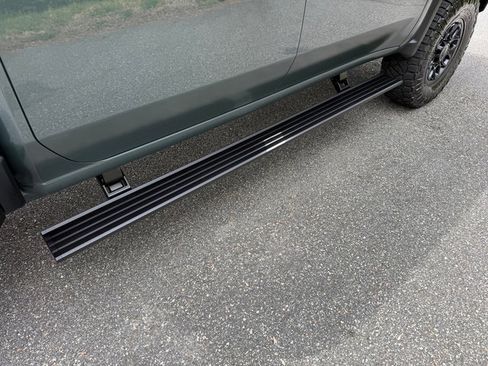 Used 2025 Chevrolet Silverado 2500 ZR2 w/ ZR2 Bison Edition image 7