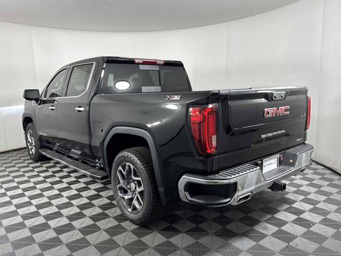 New 2026 GMC Sierra 1500 SLT w/ SLT Premium Plus Package image 8