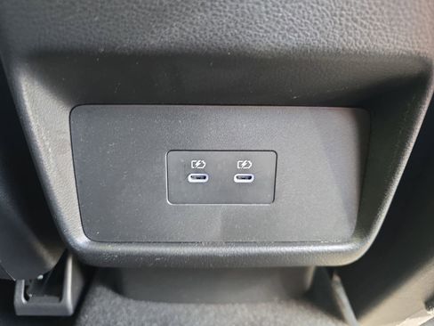 Used 2024 Nissan Rogue Platinum AWD/4WD image 13