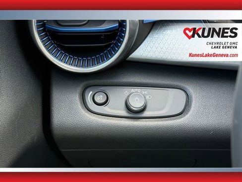 New 2026 Chevrolet Trax LT w/ Driver Confidence Package image 22