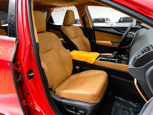 Used 2024 Lexus NX 250 FWD w/ Premium Package image 37