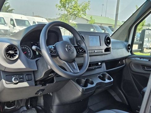 New 2024 Mercedes-Benz Sprinter 3500 image 16
