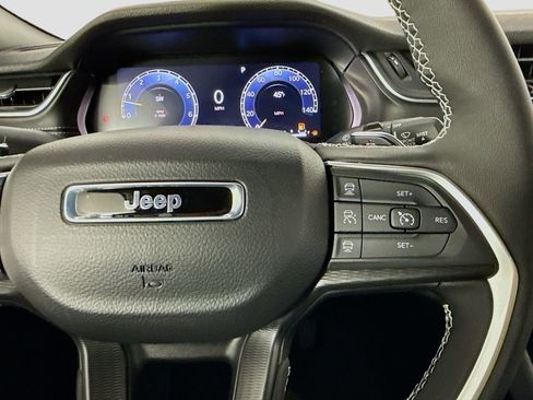 New 2025 Jeep Grand Cherokee L Laredo w/ Luxury Tech Group I image 33