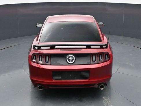 Used 2014 Ford Mustang Coupe RWD image 28