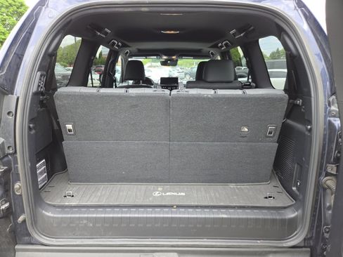Used 2022 Lexus GX 460 Premium AWD/4WD image 24