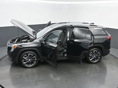 Used 2024 GMC Terrain SLT FWD image 61