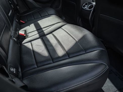 Used 2022 Mercedes-Benz GLC 300 4MATIC image 31