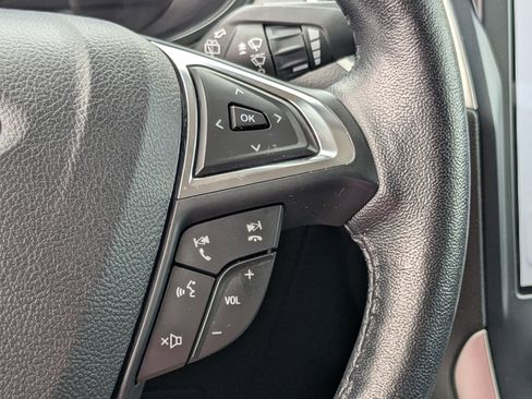 Certified 2023 Ford Edge SEL w/ Convenience Package image 17