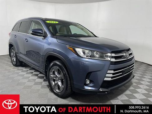Used 2019 Toyota Highlander Limited Platinum AWD/4WD image 1