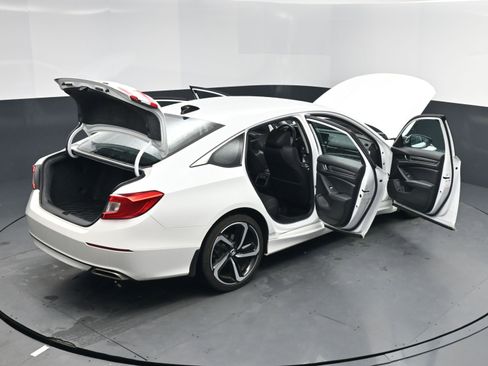 Used 2022 Honda Accord Sport Special Edition image 18