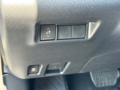 New 2026 Toyota RAV4 SE AWD/4WD image 28
