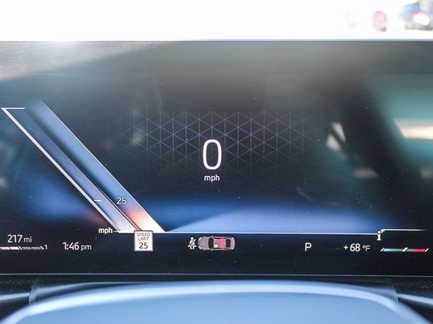 Used 2025 BMW 330i xDrive Sedan image 24