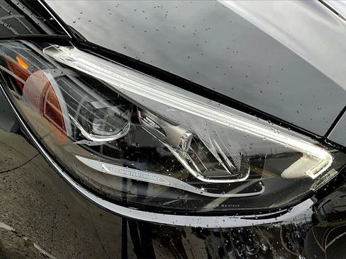 Certified 2023 Mercedes-Benz C 300 4MATIC Sedan image 31