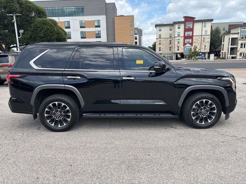 Used 2023 Toyota Sequoia Limited w/ Tow Technology Package RWD image 6