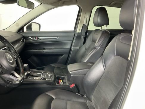 Used 2018 MAZDA CX-5 Touring image 8