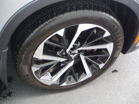 Used 2022 Mitsubishi Outlander SE AWD/4WD image 6