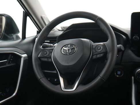 Used 2025 Toyota RAV4 XLE Premium w/ Weather Package AWD/4WD image 14