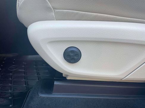 Used 2022 Mercedes-Benz GLE 350 4MATIC image 18