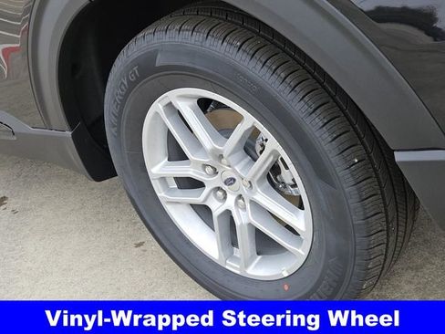 New 2026 Ford Explorer Active image 9