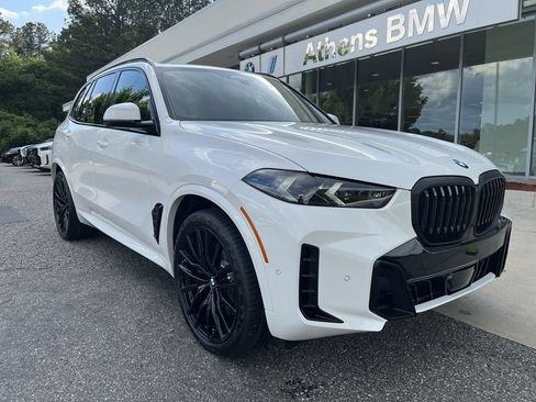 Used 2026 BMW X5 xDrive40i w/ M Sport Package AWD/4WD image 2