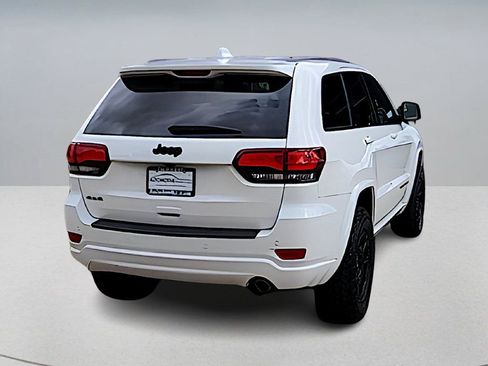 Used 2020 Jeep Grand Cherokee Altitude image 5