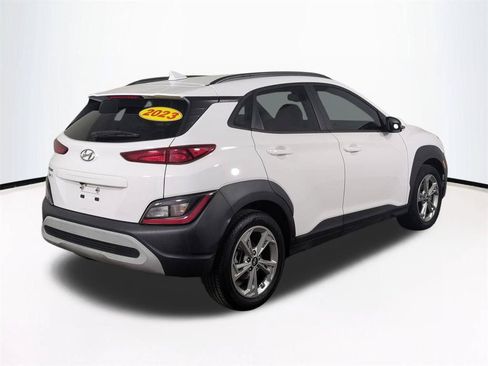 Used 2023 Hyundai Kona SEL w/ Convenience Package FWD image 5