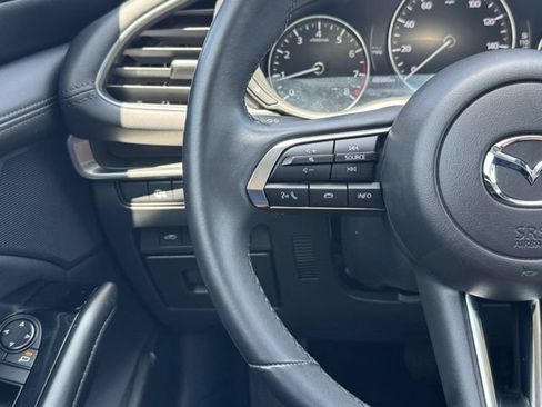 Used 2024 MAZDA MAZDA3 s FWD image 10