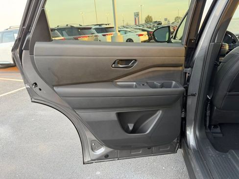 New 2026 Nissan Pathfinder Rock Creek AWD/4WD image 16