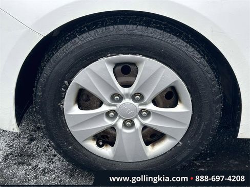 Used 2016 Kia Forte LX image 7