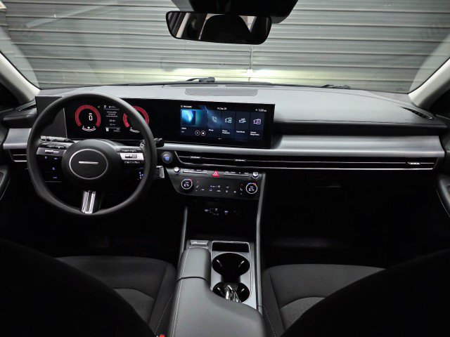 Used 2024 Hyundai Sonata SEL FWD image 12