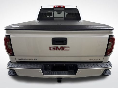 Used 2017 GMC Sierra 1500 Denali image 4