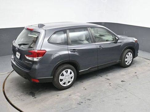 Used 2023 Subaru Forester AWD/4WD image 31