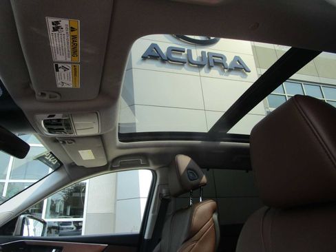 Certified 2024 Acura MDX SH-AWD w/ Technology Package image 16