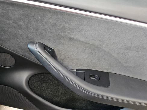 Used 2024 Tesla Model 3 Performance AWD/4WD image 6
