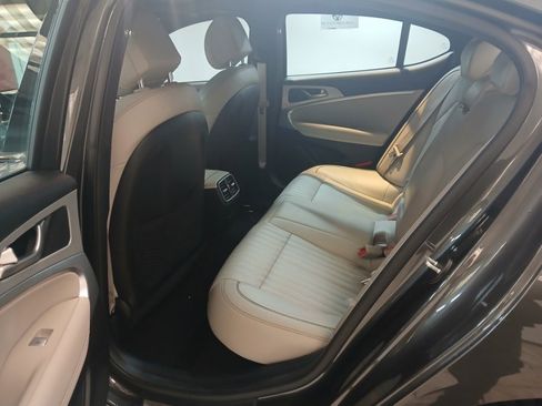 Used 2023 Genesis G70 2.0T w/ Sport Prestige Package image 23