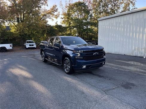 Used 2021 Chevrolet Silverado 1500 RST image 3